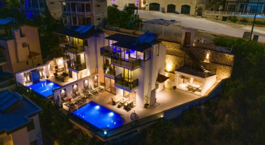 Villa Moonlight