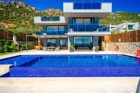 Villa Azra