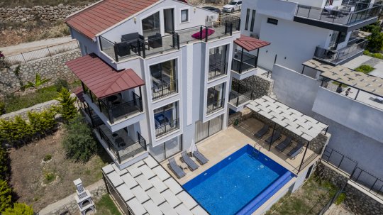 Villa Baynur C-Blok