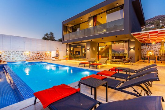 Villa Bloom Exclusive