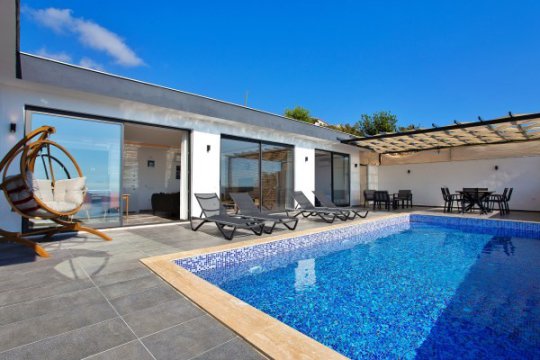 Villa On