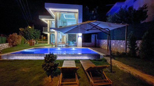 Villa Fenike