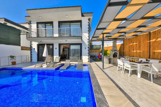 Villa Yuha 2