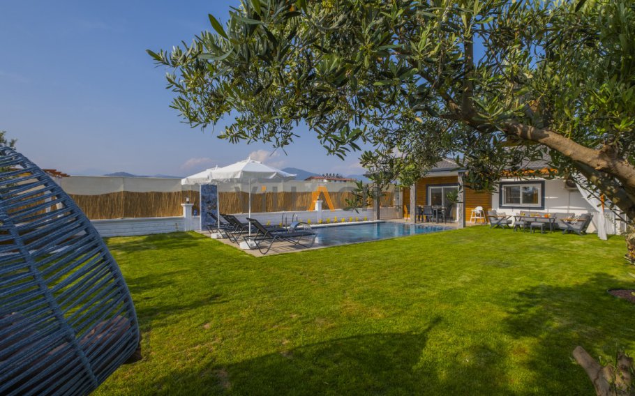 ViLLA-PRiMERA-32_1280x800_902.jpg