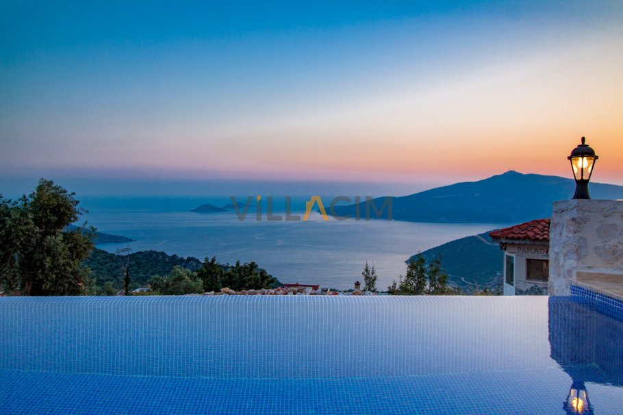 villa-blue-(2)_471.jpg