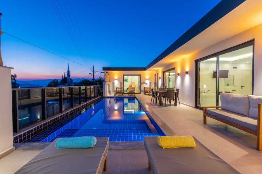villa-guess37_717.jpg