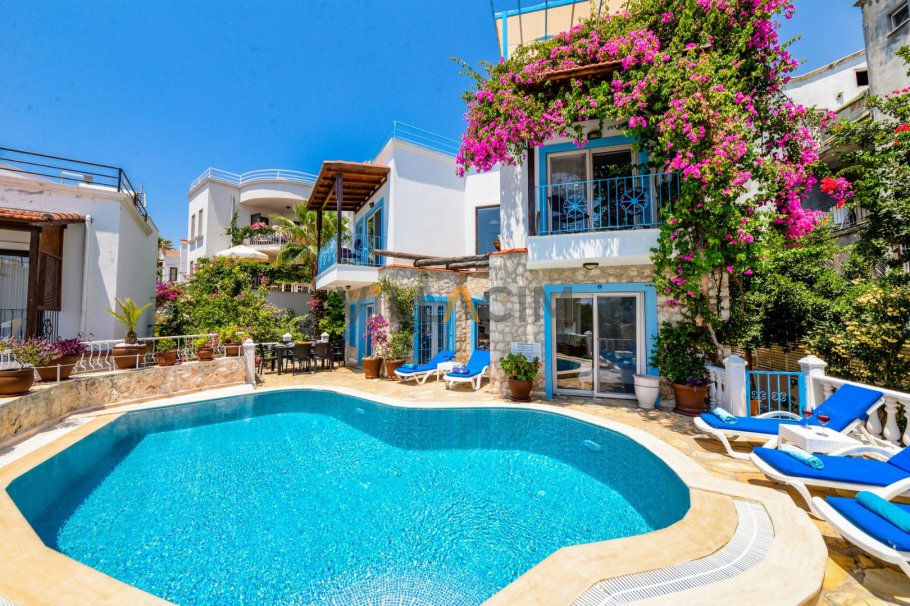 villa-kalkan-blue-2_1920x1280_390.jpg