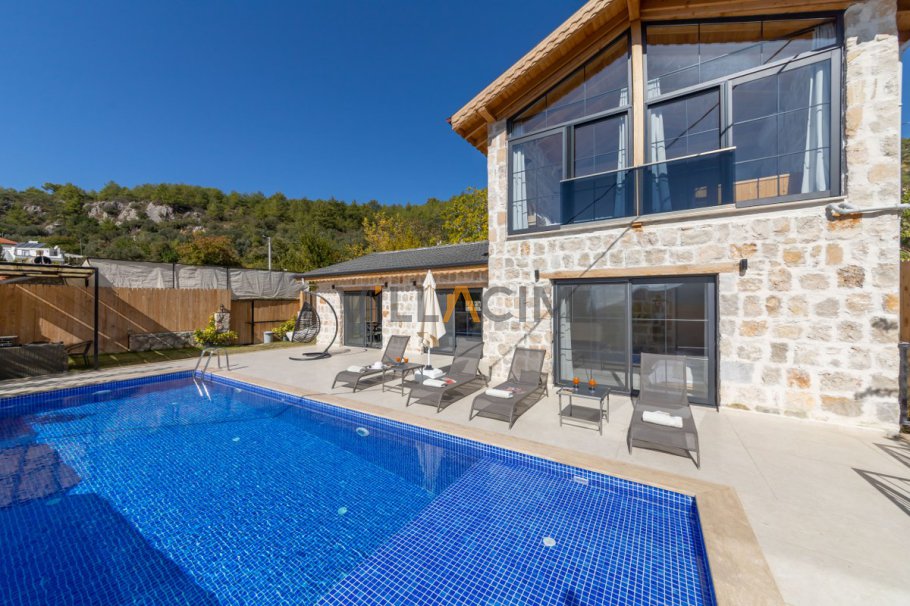 villa-mila-52_1200x800_793.jpg