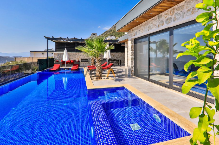 villa-royal-(36)_743.jpg